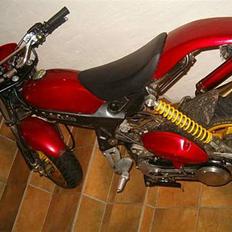 Suzuki StreetMagic -SSM TIL SALG