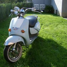 Aprilia Habana Custom