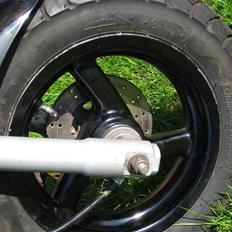 Aprilia Sonic (Solgt)