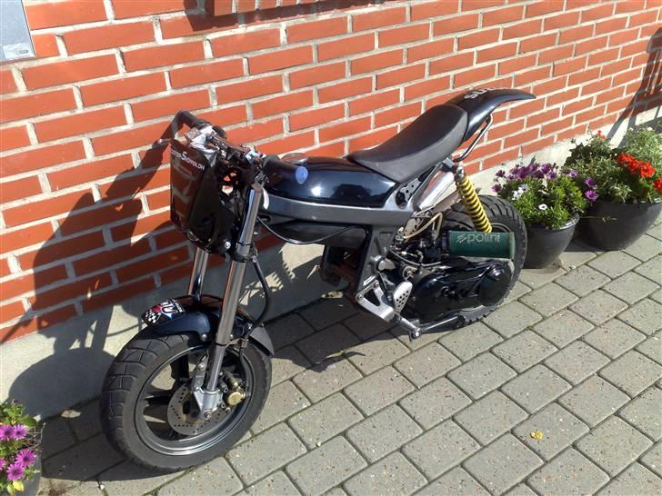 Suzuki street magic solgt billede 1