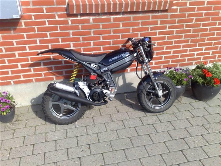 Suzuki street magic solgt billede 7