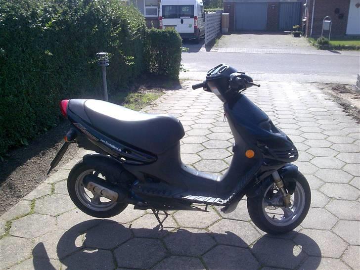 Suzuki Katana (Solgt) billede 1