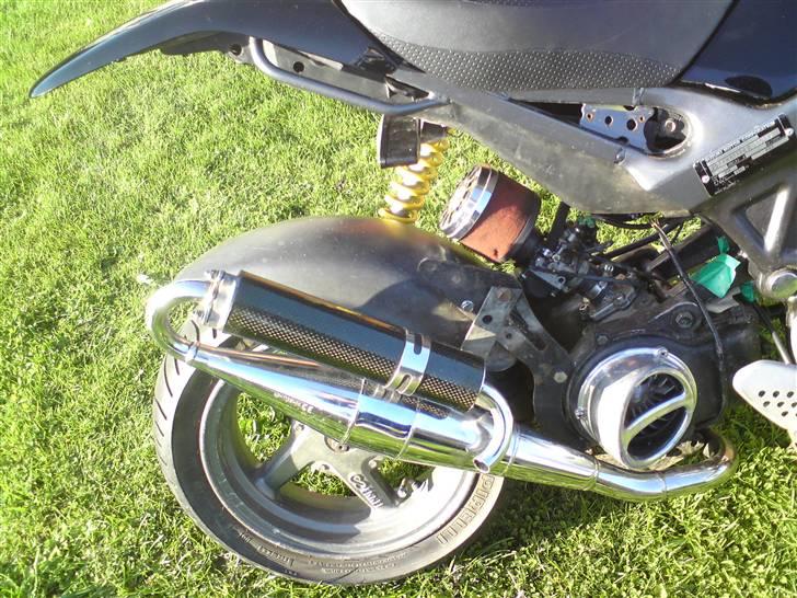 Suzuki street magic - ssm  - min crome udstøsning/ og min motor:P får måske snart forcromet stellet:P billede 10