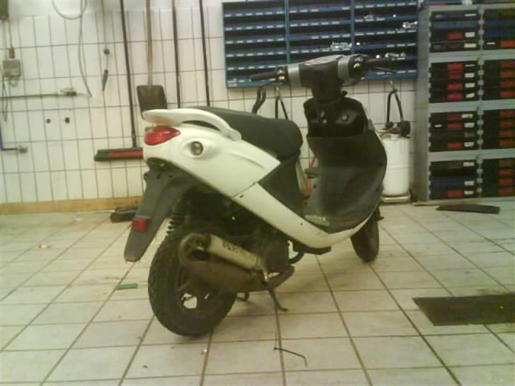 PGO Blac magic SOLGT billede 5