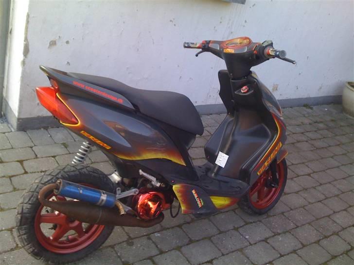 Yamaha JOG R Airbrush SOLGT! - taget den 3/4 2009 billede 6