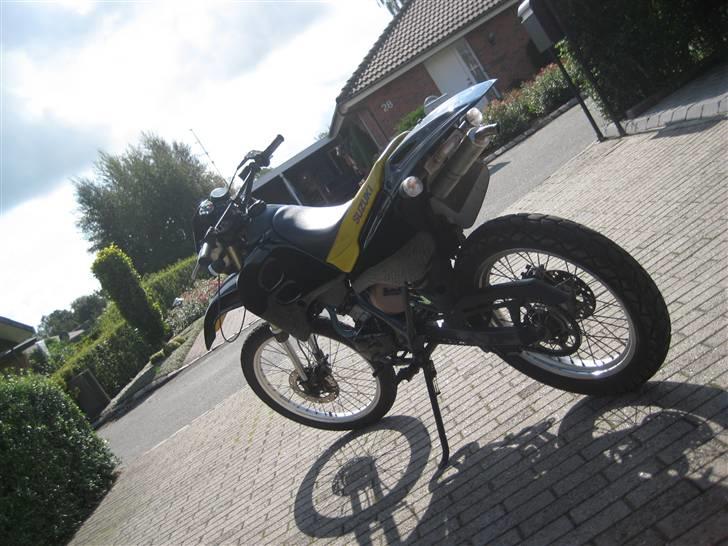 Suzuki RMX billede 7