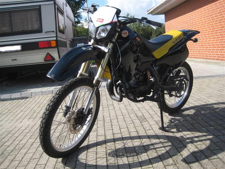 Suzuki RMX billede 8
