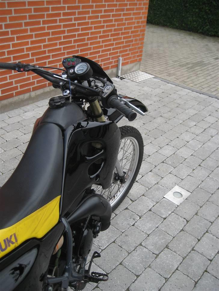 Suzuki RMX billede 9