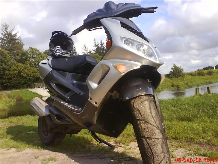 Peugeot speedfight 2 SLOGT billede 2