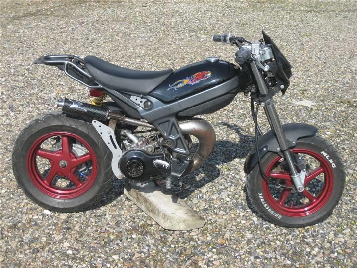 Suzuki street magic ((byttet)) billede 3