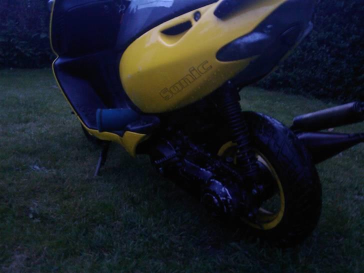 Aprilia Sonic ( SOLGT ) billede 7