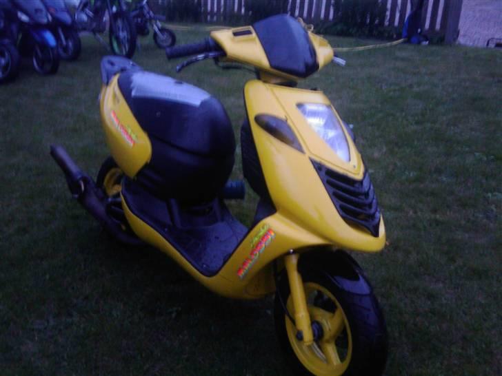 Aprilia Sonic ( SOLGT ) billede 9