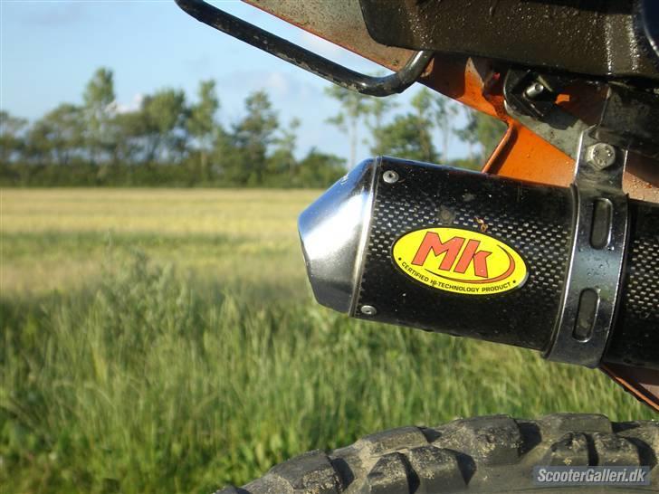 Derbi Senda R 97/05  | SOLGT | - Metrakit PR2 Carbon Edition billede 3