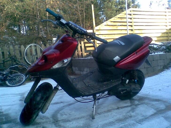 Yamaha Bws ng projekt 20% solgt - den have lige være ude og lege i sne:D billede 1