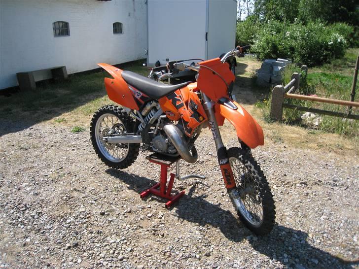 KTM 125 ccm byttet til rieju billede 2