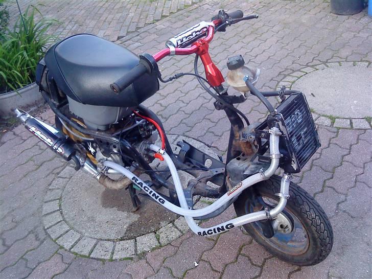 Aprilia Jog LC Manston SOLGT billede 2