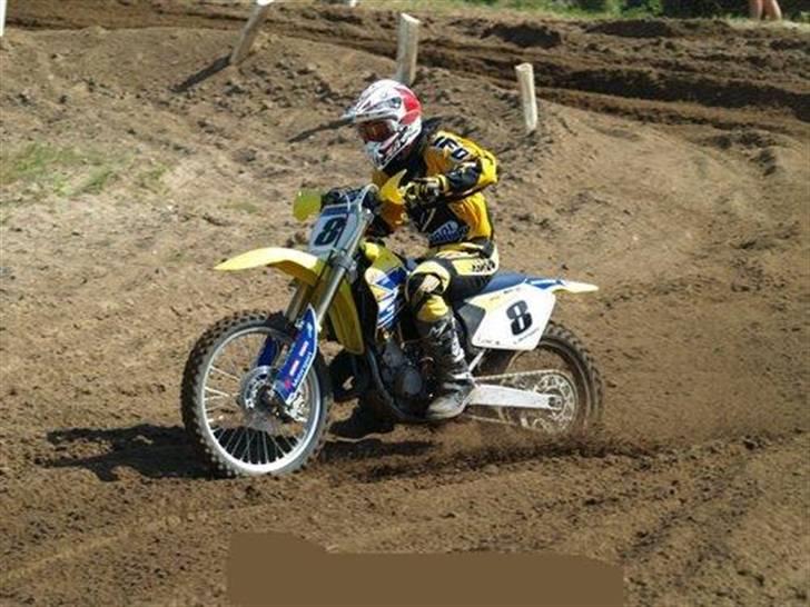 Suzuki 125 ccm (SOLGT) billede 3