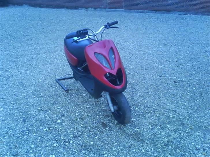 Yamaha jog space byttet billede 2