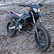 Derbi senda sm x-treme