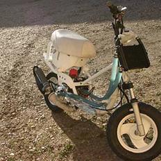 Yamaha jog evo 2 lc Solgt