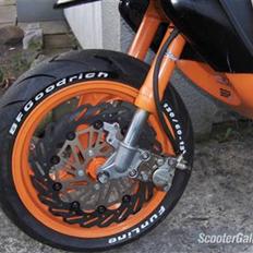 Piaggio Zip/Stalker byttet