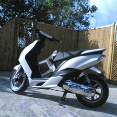 Yamaha jog r