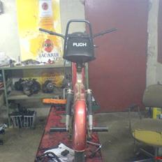 Tomos Den højtlydene Hollænder