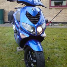 Peugeot Speedfight 2  LC  SOLGT !