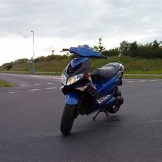 Peugeot speedfight 2