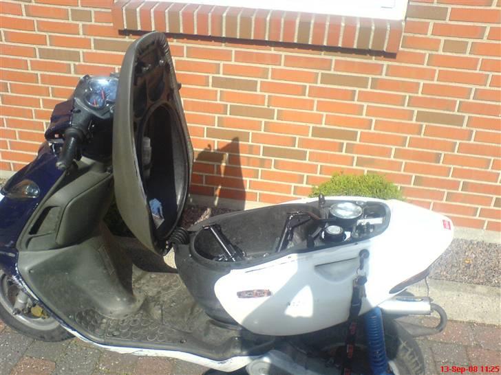 Aprilia sonic **SOLGT** billede 4