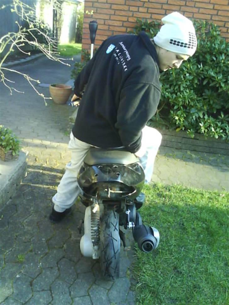 Aprilia Sonic ( STJÅLET!! ) billede 2