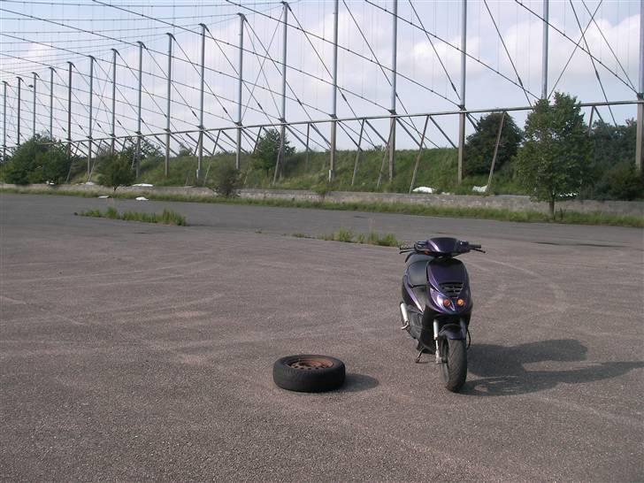 Piaggio NRG mc3 SOLGT - Som den står nu i september 2008 billede 8