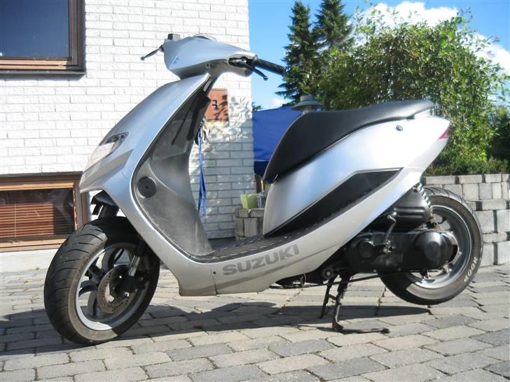 Suzuki Estilete SOLGT billede 1