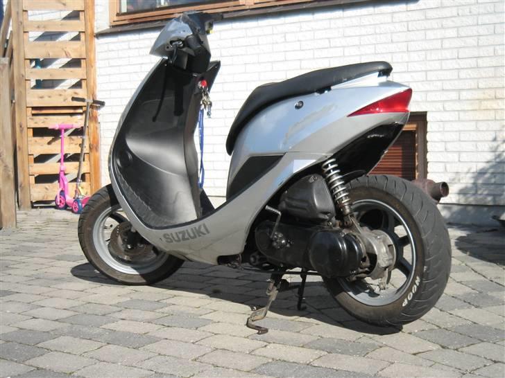 Suzuki Estilete SOLGT billede 3