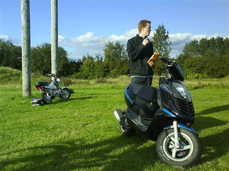 Aprilia Sonic (solgt) - DAIM!!!! Det godt kørene ;P billede 3