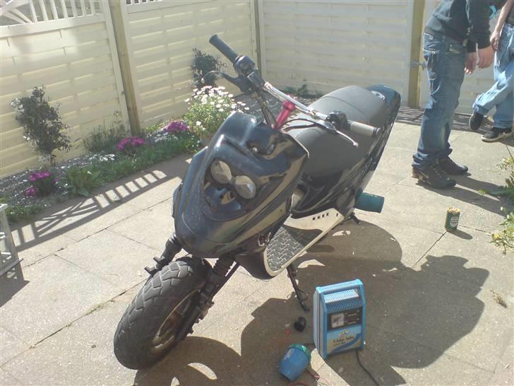 PGO Hot 50 ( smadret ) billede 1