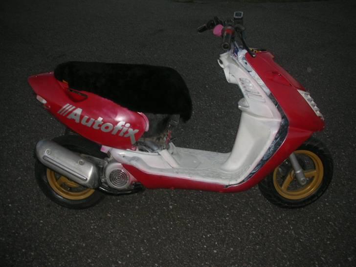 Aprilia Sonic Nakket Idiot  billede 5