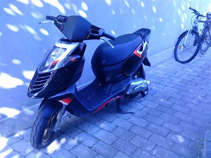 Aprilia Sonic billede 1