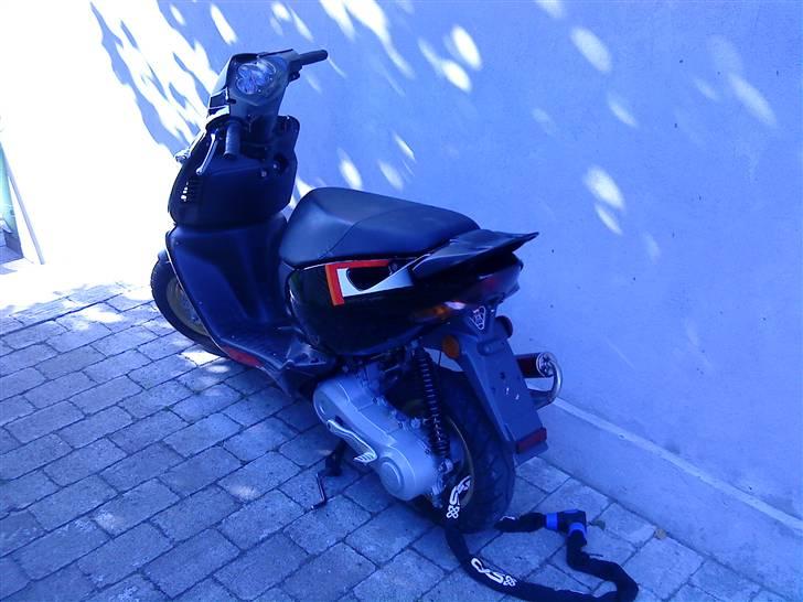 Aprilia Sonic billede 2