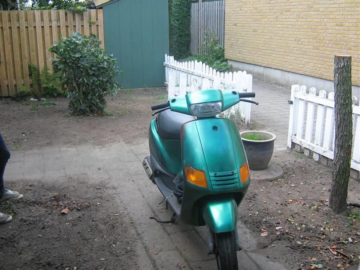 Piaggio Zip *SOLGT* billede 8