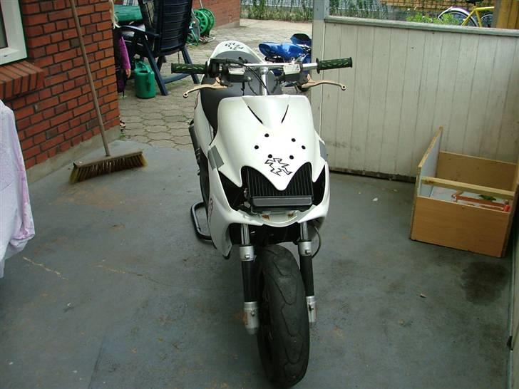Yamaha JOG R ROX S6R LC (SOLGT) billede 2