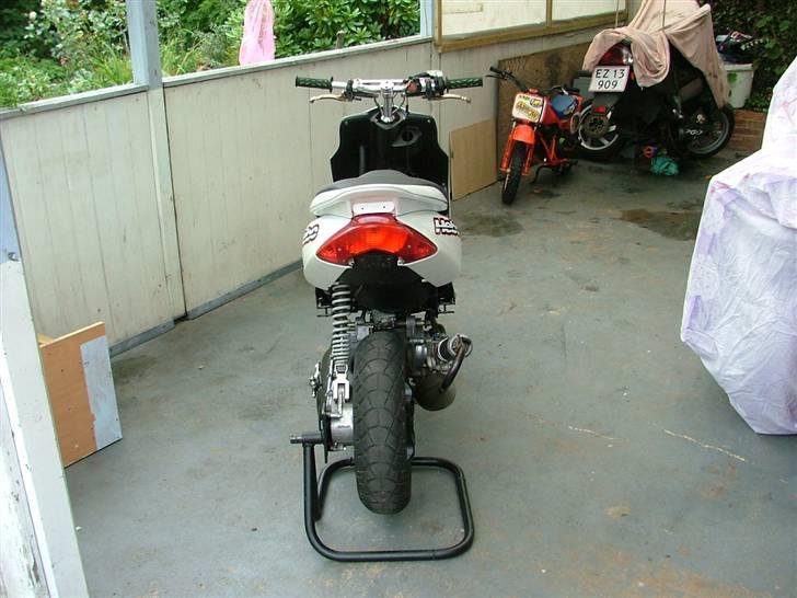 Yamaha JOG R ROX S6R LC (SOLGT) billede 3