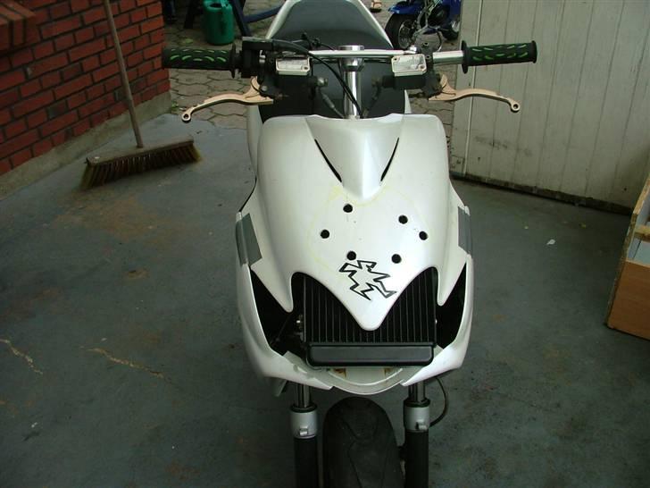 Yamaha JOG R ROX S6R LC (SOLGT) billede 10