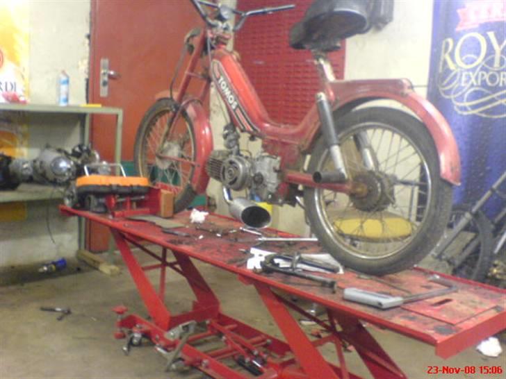 Tomos Den højtlydene Hollænder billede 1