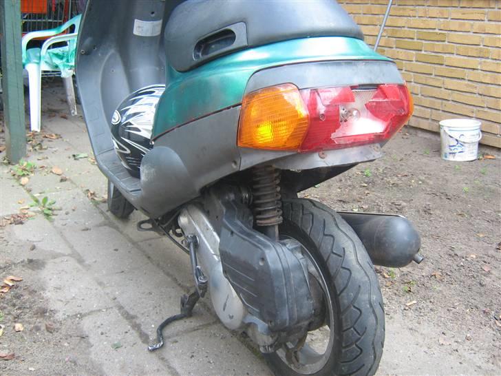 Piaggio Zip *SOLGT* billede 10