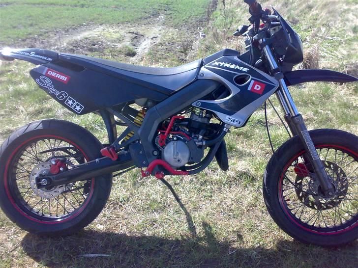 Derbi Senda SM X-treme (Solgt) - Fra siden .  billede 9