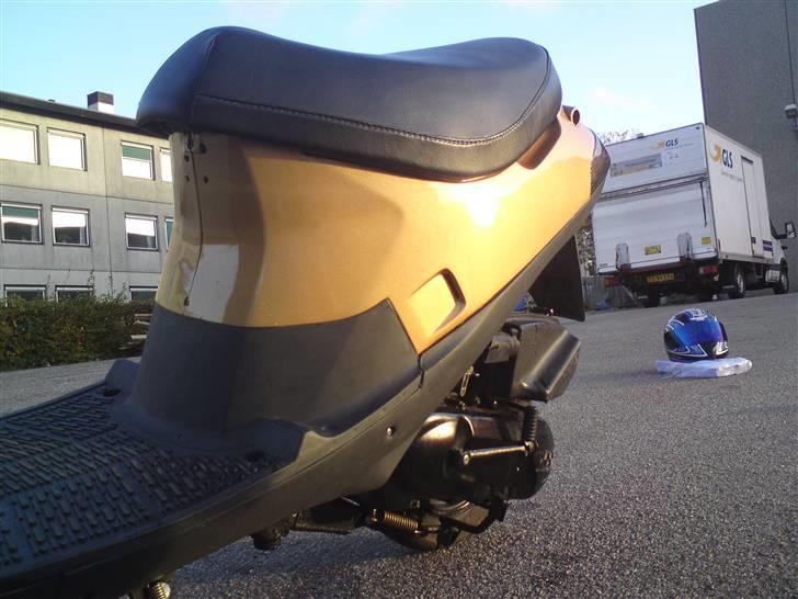 PGO Comet $ SOLGT  billede 9