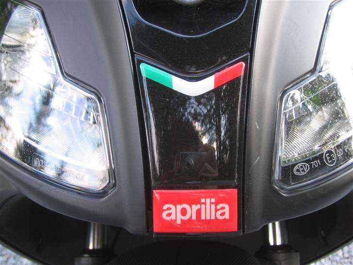 Aprilia SR 50 Factory, SOLGT billede 8
