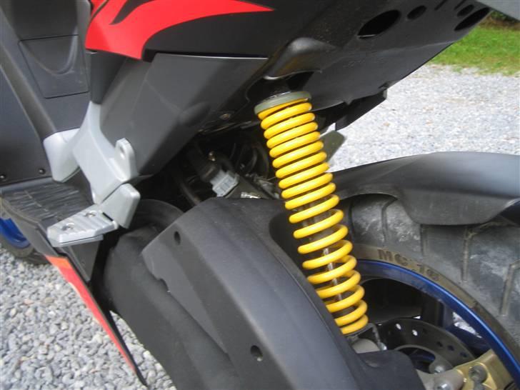 Aprilia SR 50 Factory, SOLGT billede 12