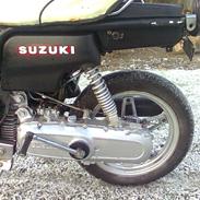 Suzuki FZ50 (SOLGT)